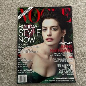 Anne Hathaway Vogue Magazine 2012